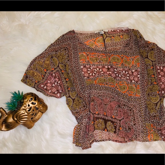 NWOT boho paisley poncho style knit blouse - Picture 2 of 8